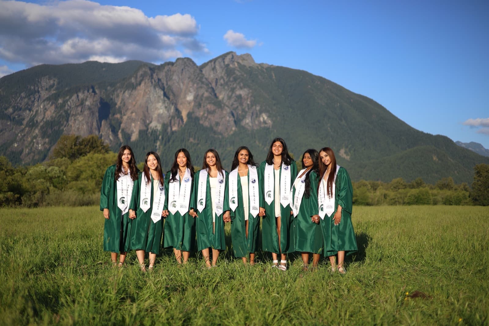 Senior session, wide frame